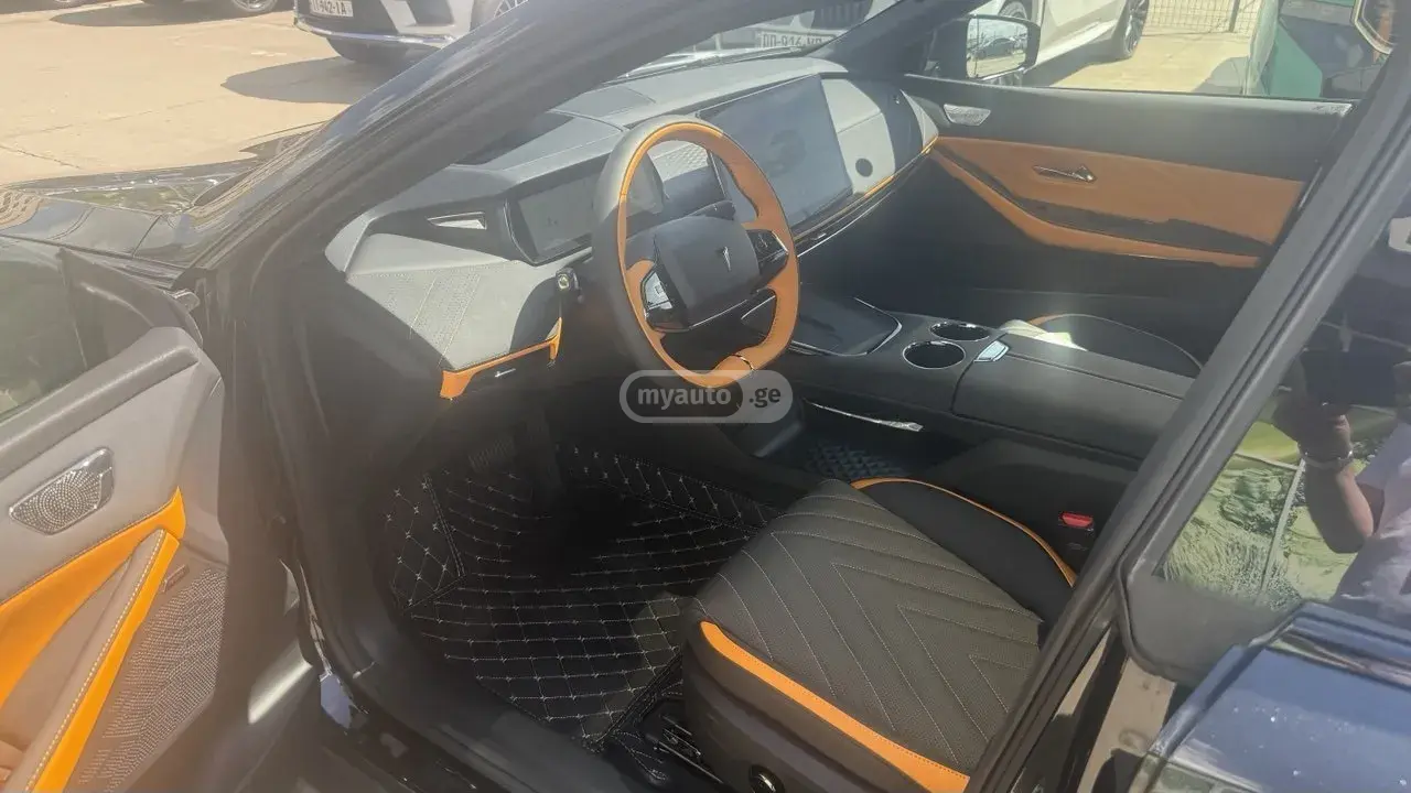 Changan Deepal SL03 