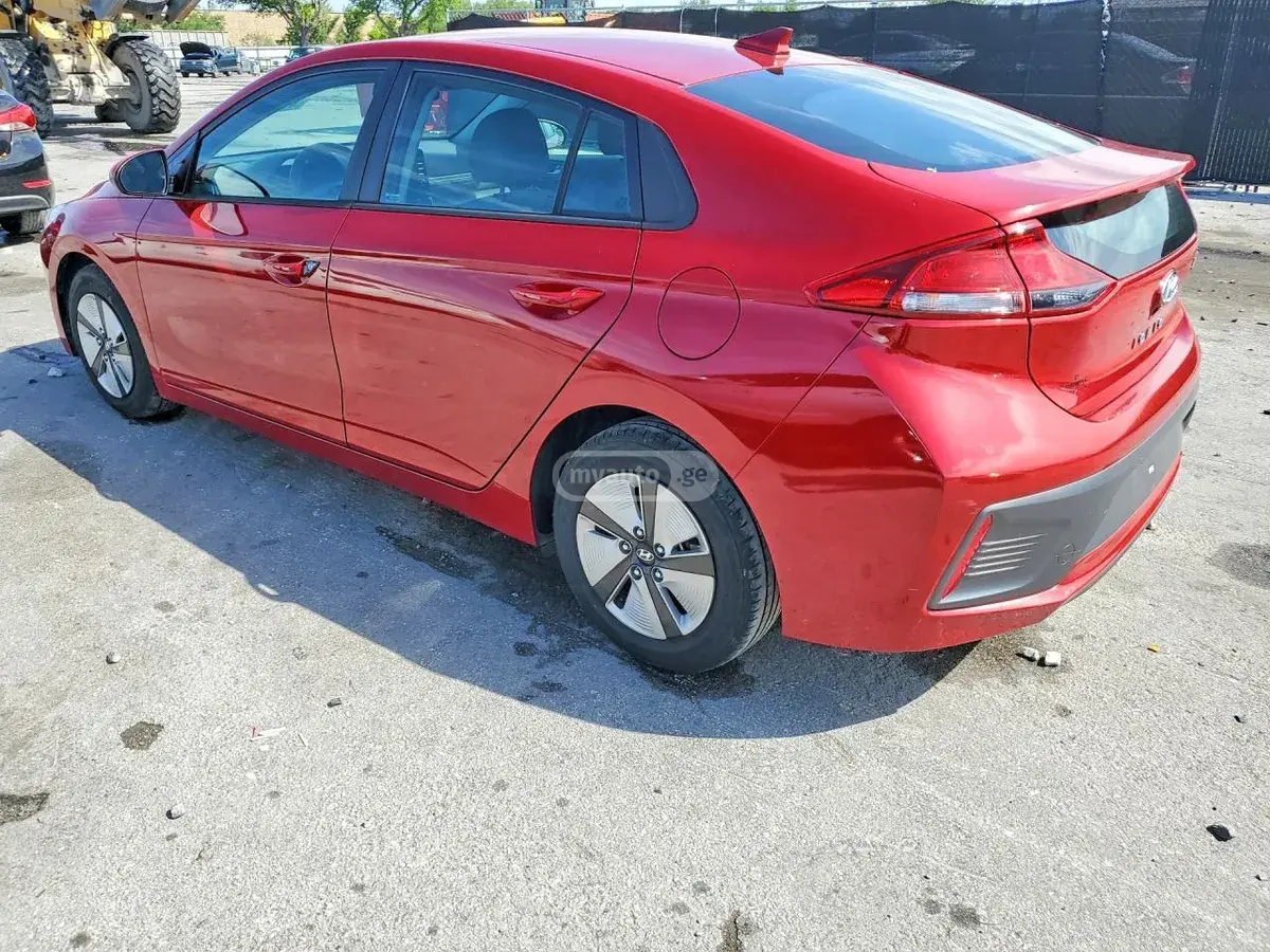 Hyundai Ioniq, миниатюра 2