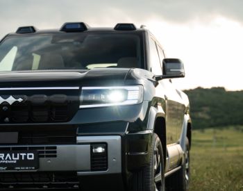 BYD Leopard 8 