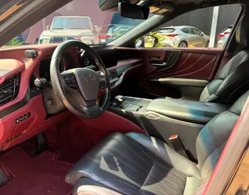 Lexus LS 500 h 