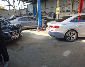 VOLKSWAGEN Jetta 2012 2.5 - 2
