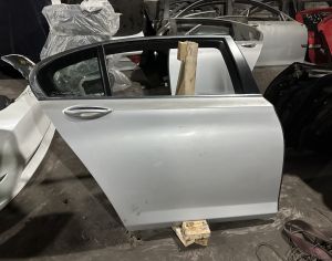 BMW 750 2009-2018