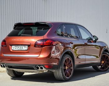 PORSCHE Cayenne 2010-2015 - 4