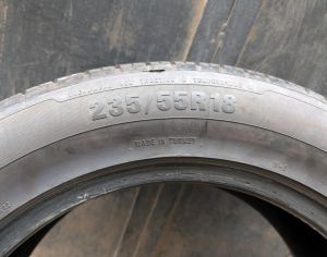 R18 235/55 All Seasons - 2