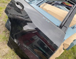 MERCEDES-BENZ E 400 2022-2026 - 3