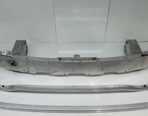 BMW 330 2018-2025