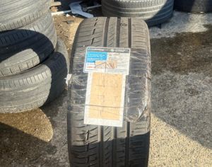 R22 275/35 ყველა სეზონი - 4