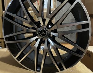 R22 MERCEDES-BENZ GLE 450 AMG 2022-2026 - 1
