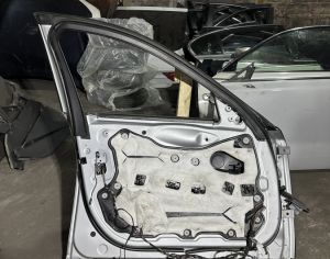 BMW 750 2009-2017 - 2