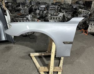 BMW 750 2009-2012