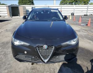 ALFA ROMEO Giulia 2017 2.0 - 2