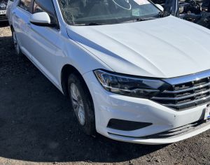 VOLKSWAGEN Jetta 2019 1.4 - 2