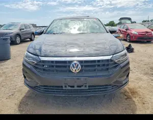 VOLKSWAGEN Jetta 2019 1.4 - 2