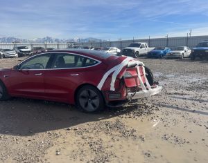 TESLA Model 3 2020 0.1 - 3
