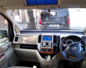 NISSAN Serena 2000-2009