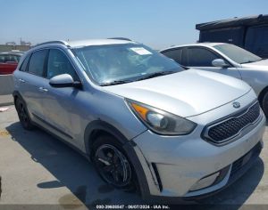 KIA Niro 2017 1.6 - 9