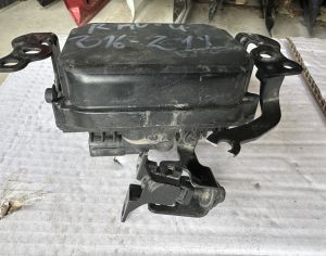 TOYOTA RAV 4 2016-2018 - 2
