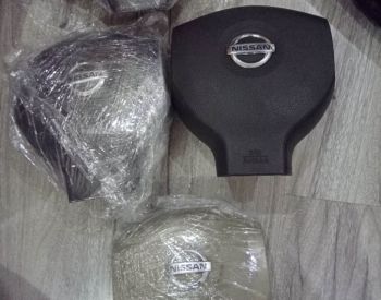 NISSAN Tiida 2005-2007