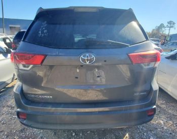 TOYOTA Highlander 2018 3.5 - 3