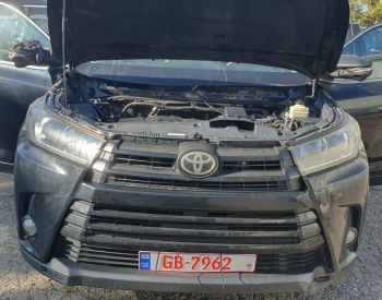 TOYOTA Highlander 2018 3.5 - 5