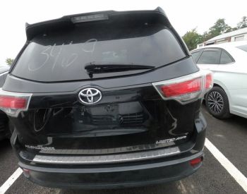 TOYOTA Highlander 2018 3.5 - 9