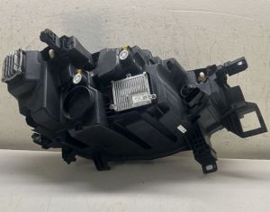 VOLKSWAGEN ID.4 2021-2024 - 5