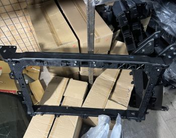 HYUNDAI Elantra 2016-2020 - 1