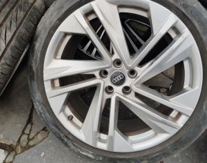 R18 AUDI Q5 2024 - 2