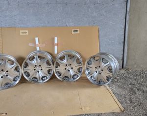 R18 NISSAN Skyline 1991-2024 - 2