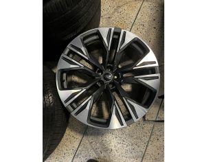 R22 AUDI Q8 2021-2026 - 2