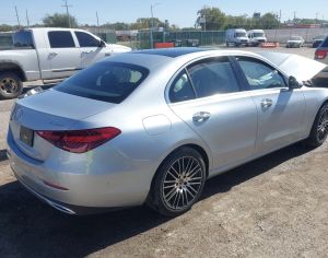 MERCEDES-BENZ C 300 2023 2.0 - 1