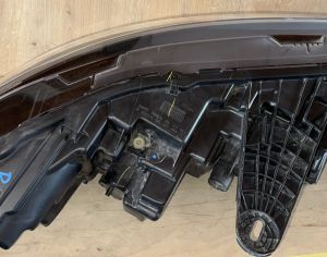 FORD Mustang 2021-2026 - 4