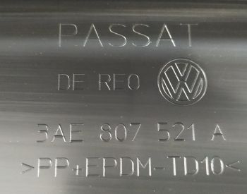 VOLKSWAGEN Passat 2011-2015 - 4