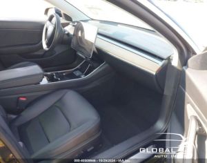 TESLA Model 3 2018-2023