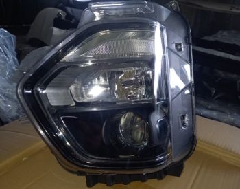 HYUNDAI Santa FE 2018-2021 - 10