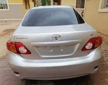 TOYOTA Corolla 2011 1.8 - 6