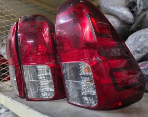 TOYOTA Hilux 2005-2026 - 2