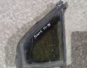 toyota prius c 12-15 წინა მც მხარე