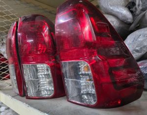 TOYOTA Hilux 2008-2026 - 1