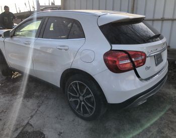 MERCEDES-BENZ GLA 250 2015 2.0 - 1