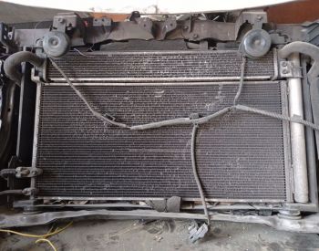 TOYOTA Prius 2010-2014 - 1
