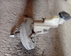 HYUNDAI Accent 2011-2017 - 1