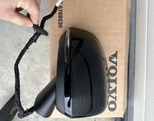 VOLVO XC40 2021-2024 - 1