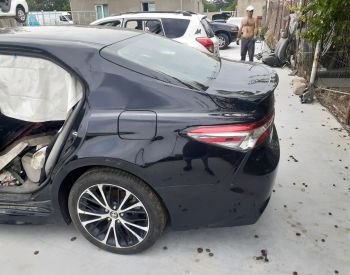 TOYOTA Camry 2018 2.5 - 7