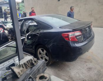 TOYOTA Camry 2018 2.5 - 8