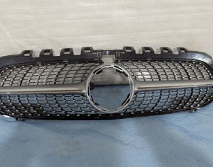 MERCEDES-BENZ A 250 2018-2020 - 11