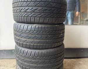 R19 255/35 All Seasons - 1