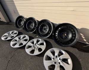 R17 TOYOTA CHR 1966-2026