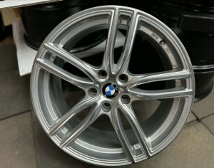 R19 BMW 325 2002-2018 - 1