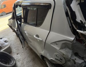 SUZUKI Swift 2014 1.6 - 8